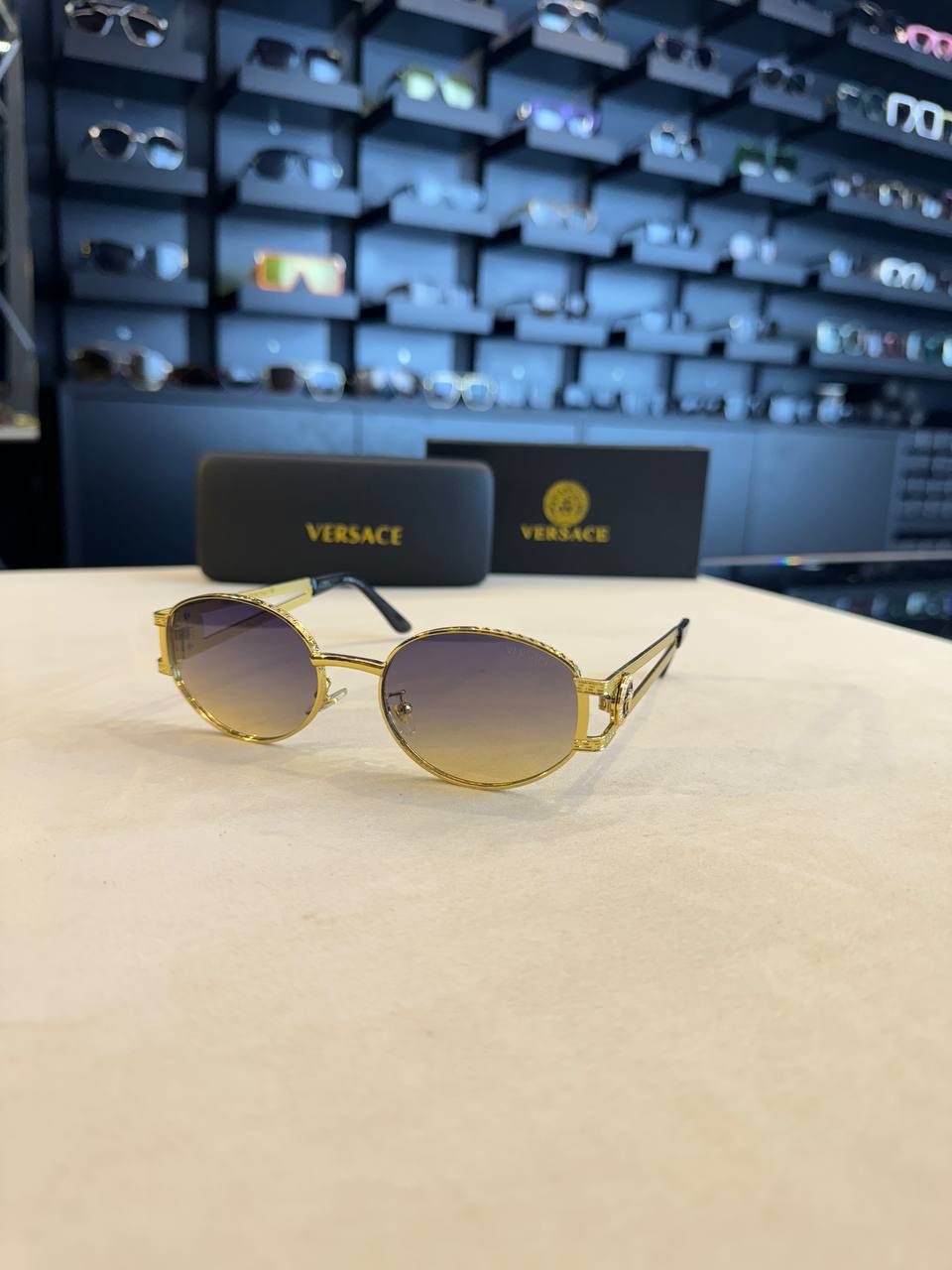 Versace 01