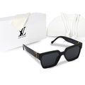 Louis Vuitton - LV13