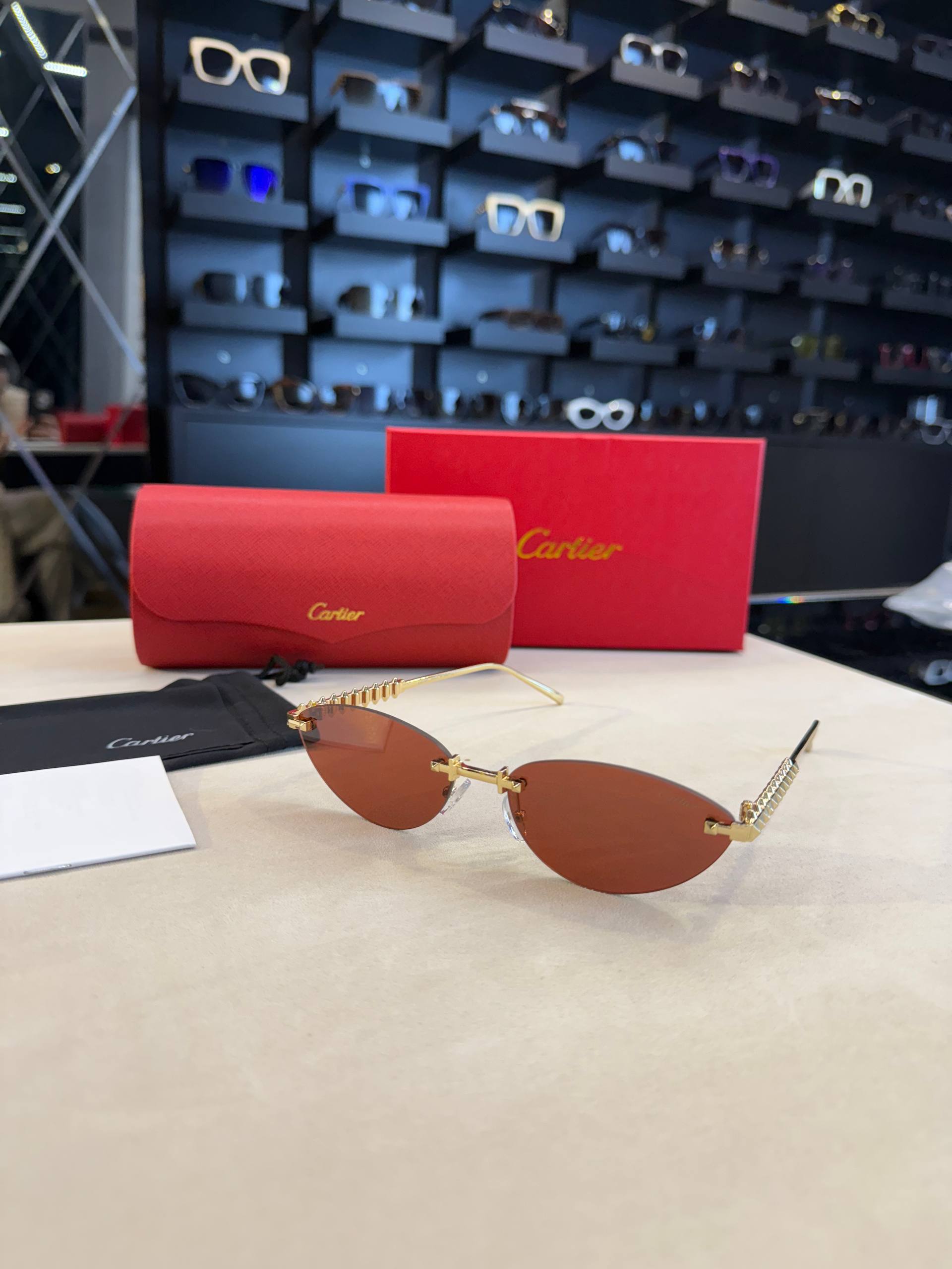 Cartier - CR07