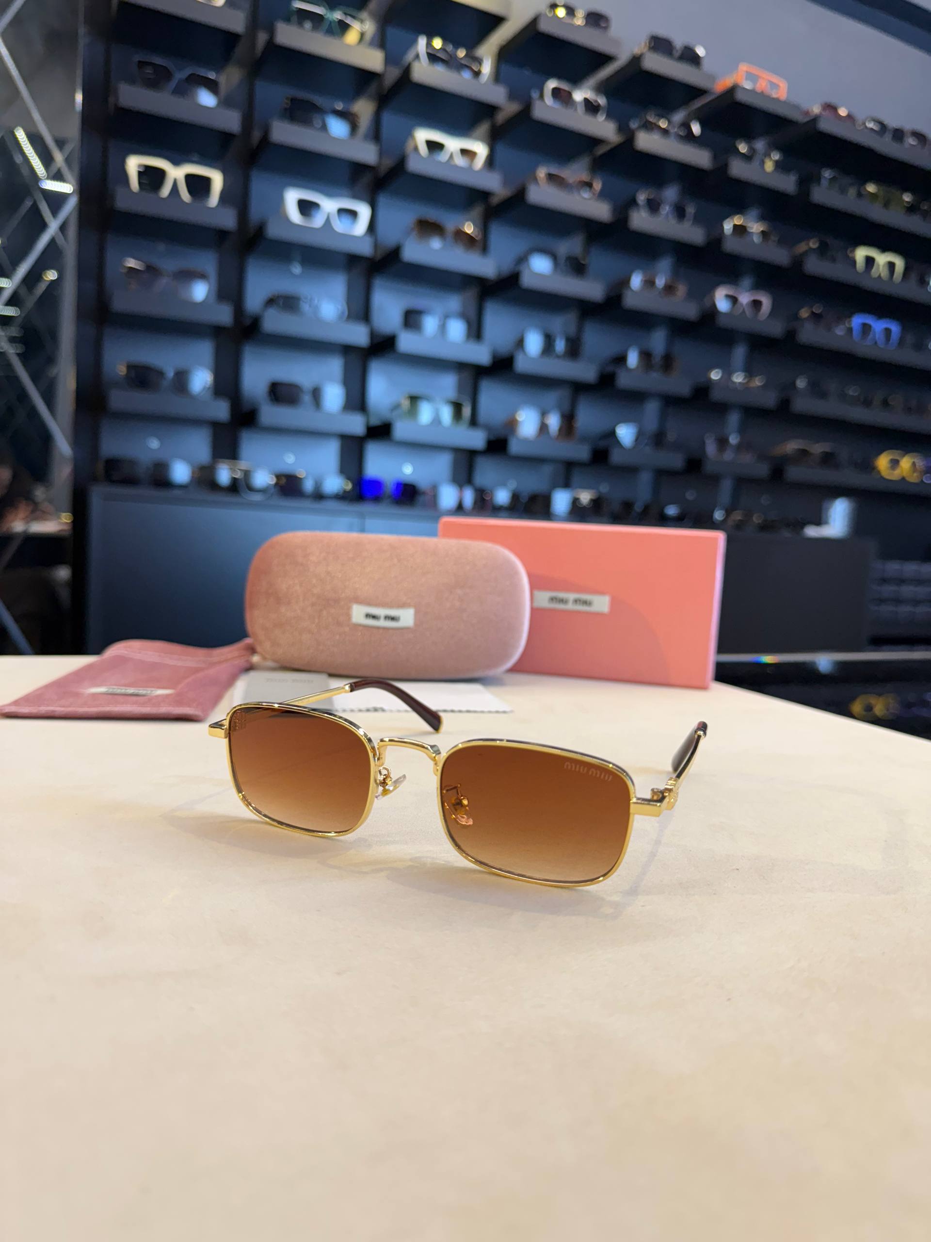 MIU MIU MM-10