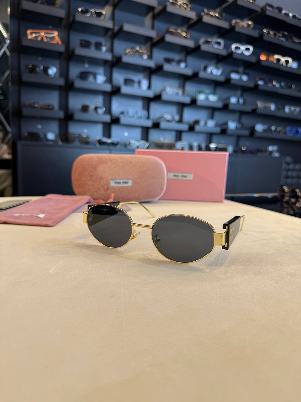 MIU MIU MM-08