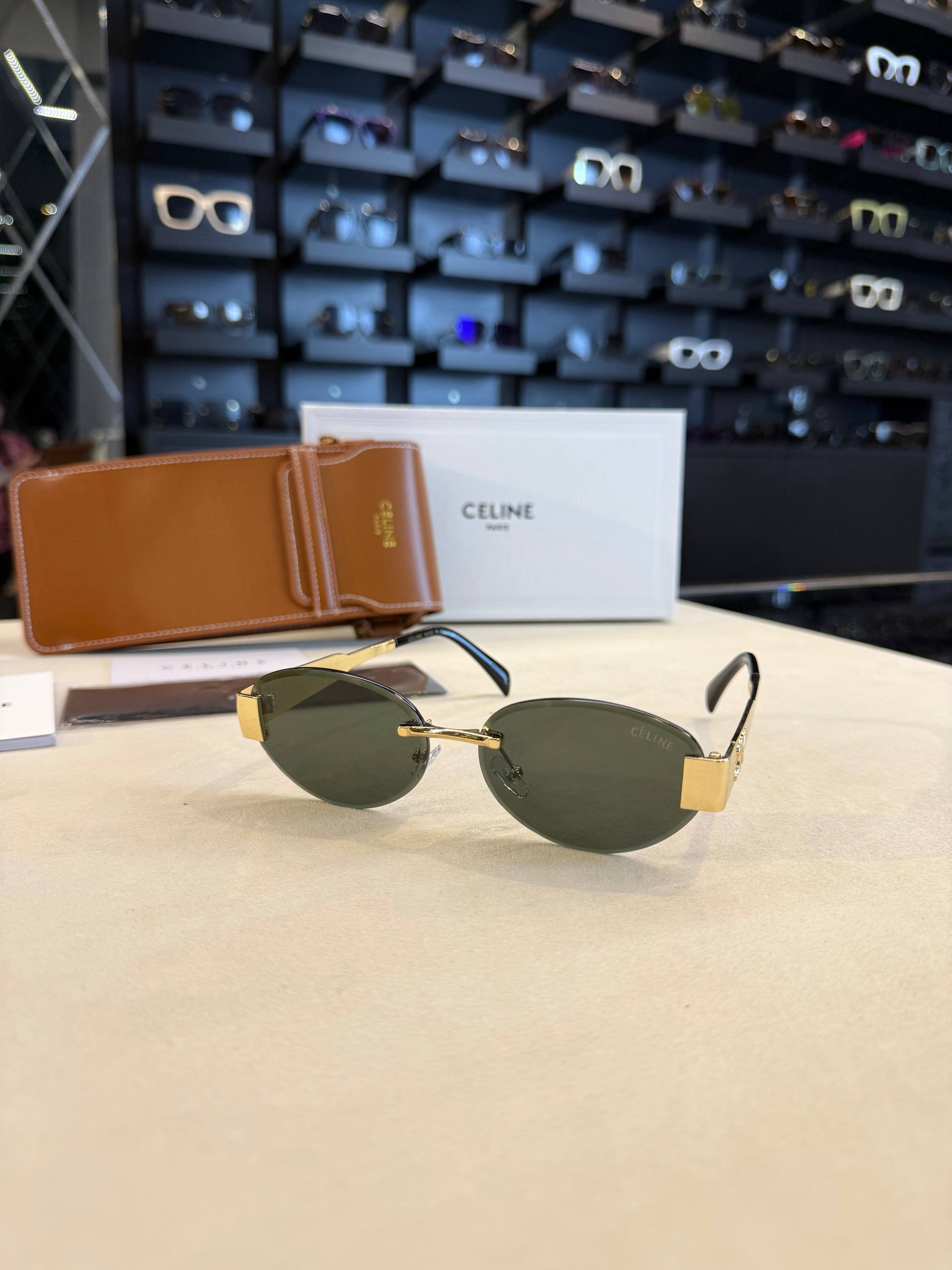Celine - 07