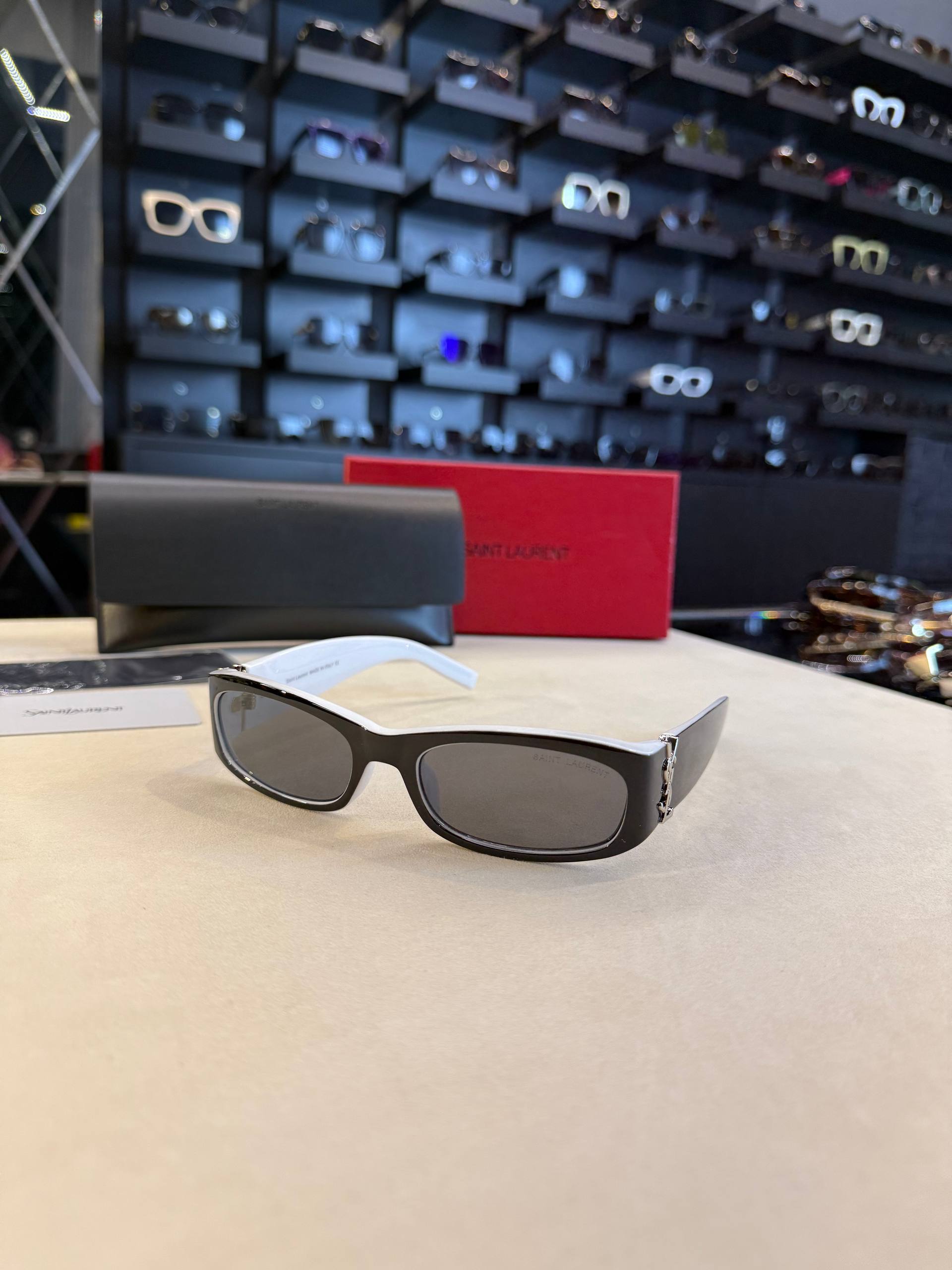 Cartier - CR11