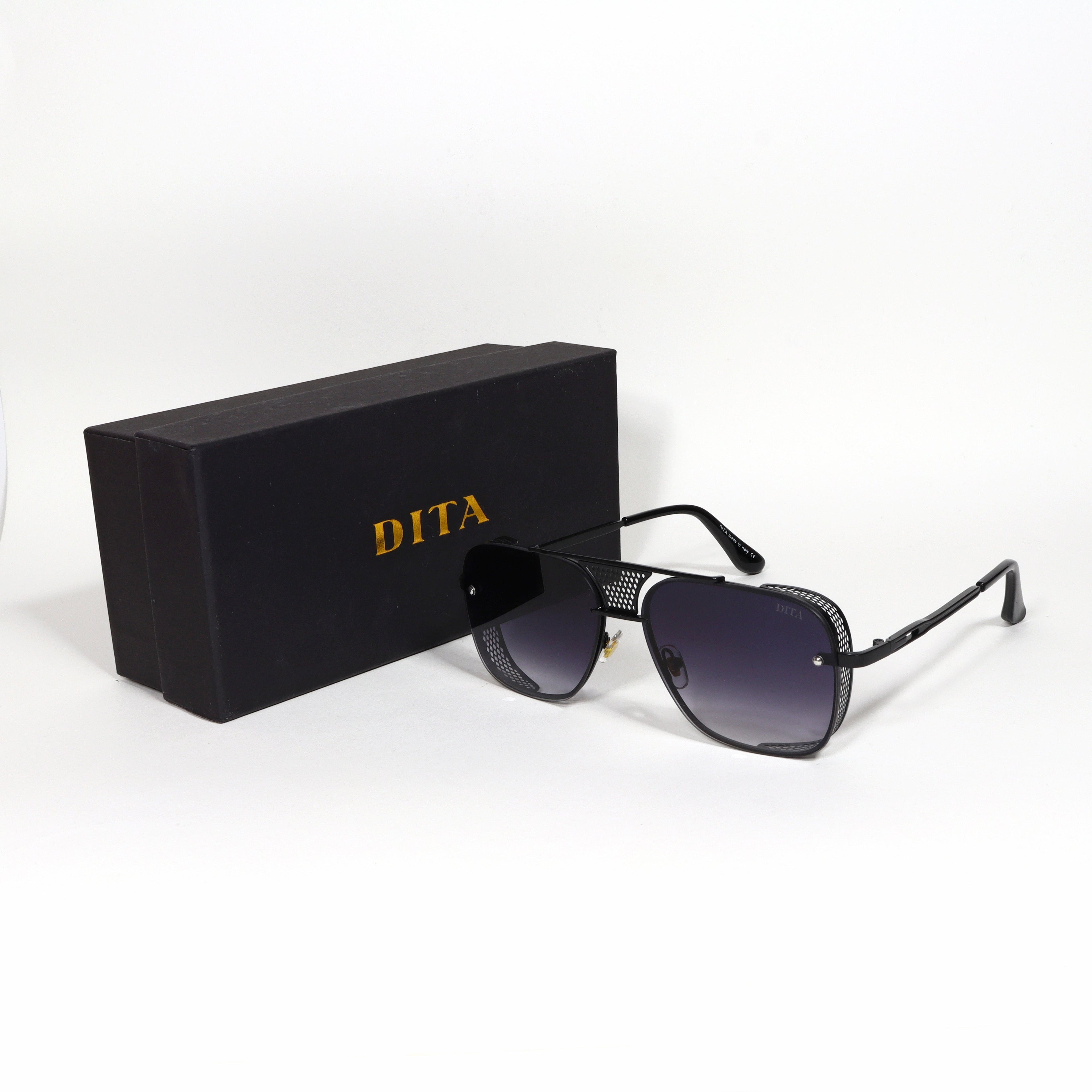Dita- DT02