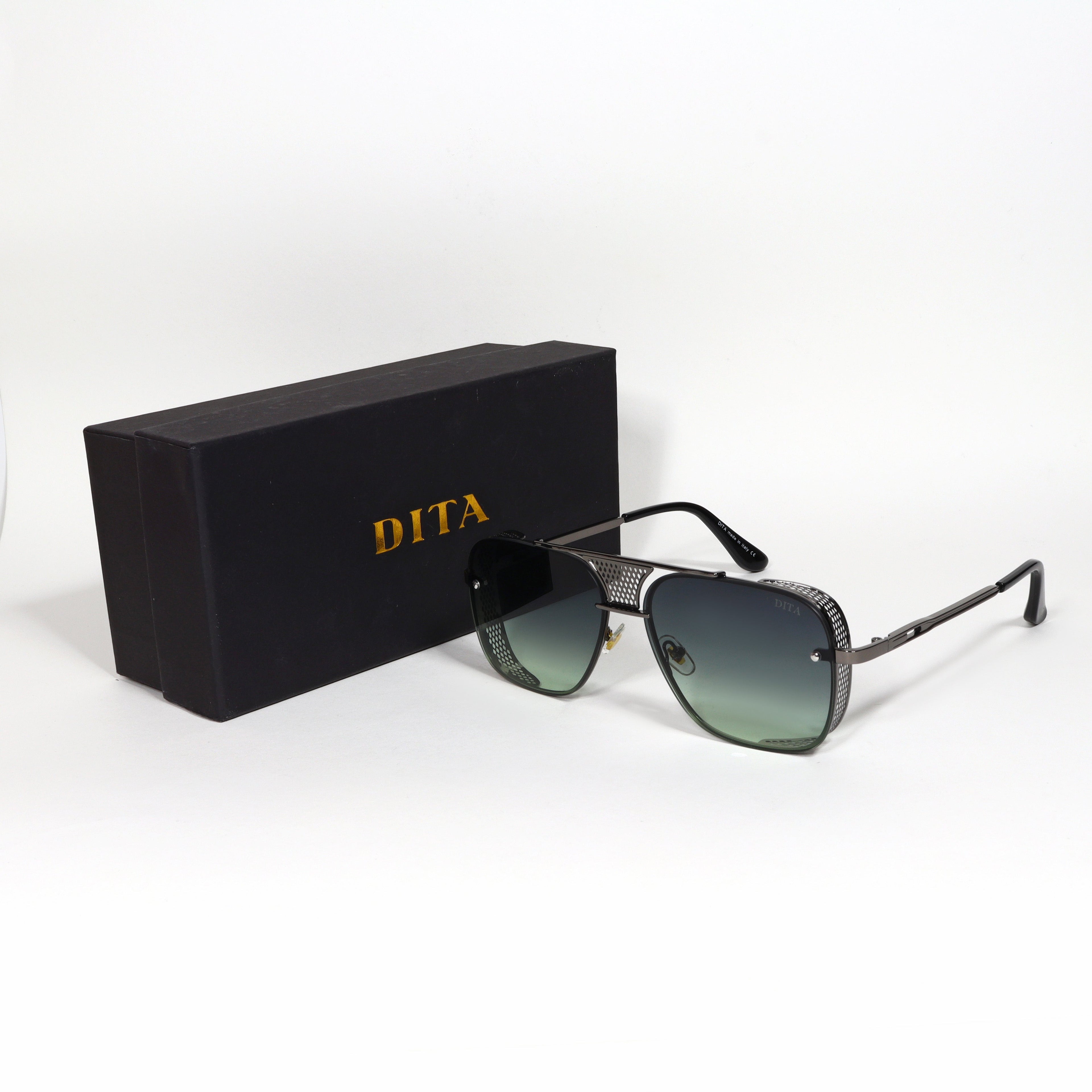 Dita- DT06