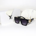 Louis Vuitton - LV02