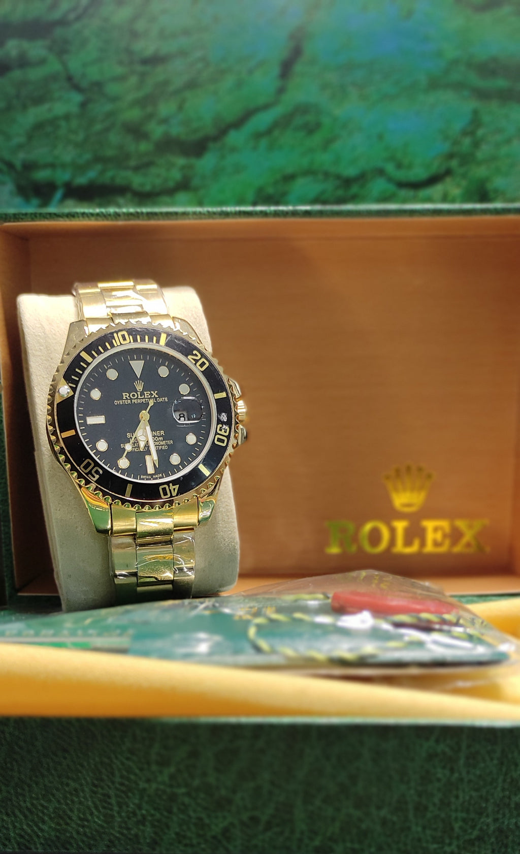 SUBMARINER GOLD BLACK DIAL CERAMIC BEZEL 40MM