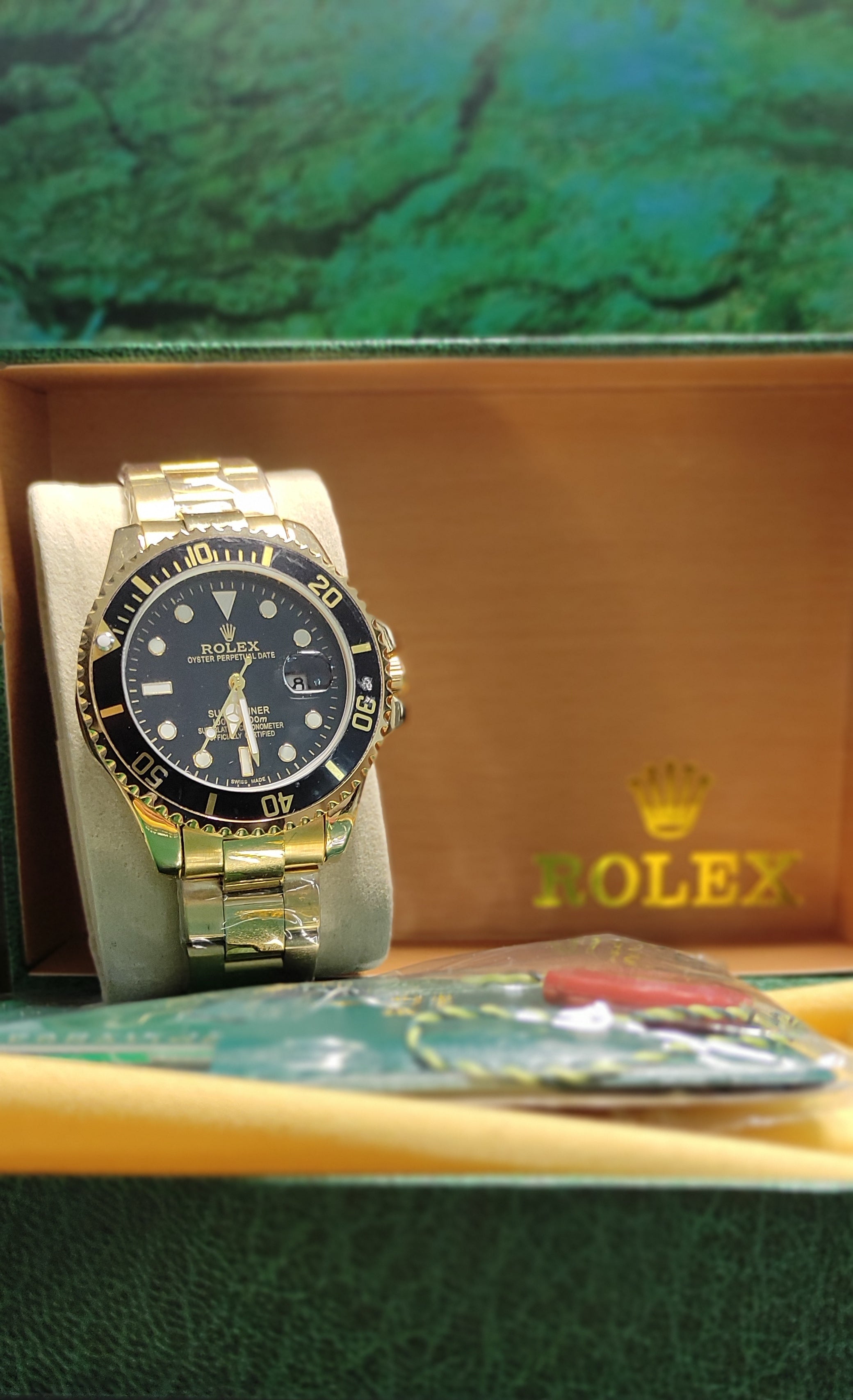 SUBMARINER GOLD BLACK DIAL CERAMIC BEZEL 40MM