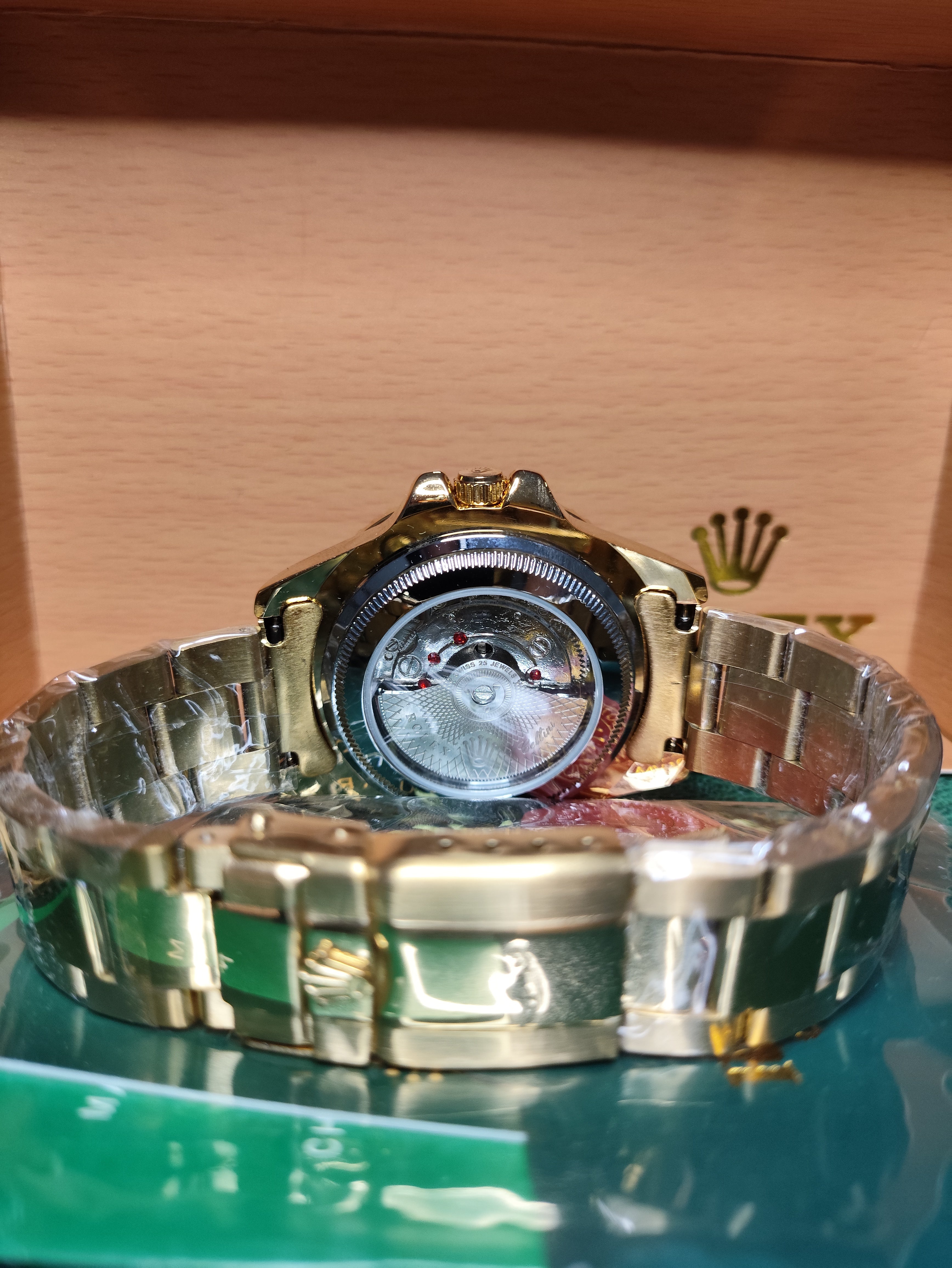 SUBMARINER GOLD BLACK DIAL CERAMIC BEZEL 40MM